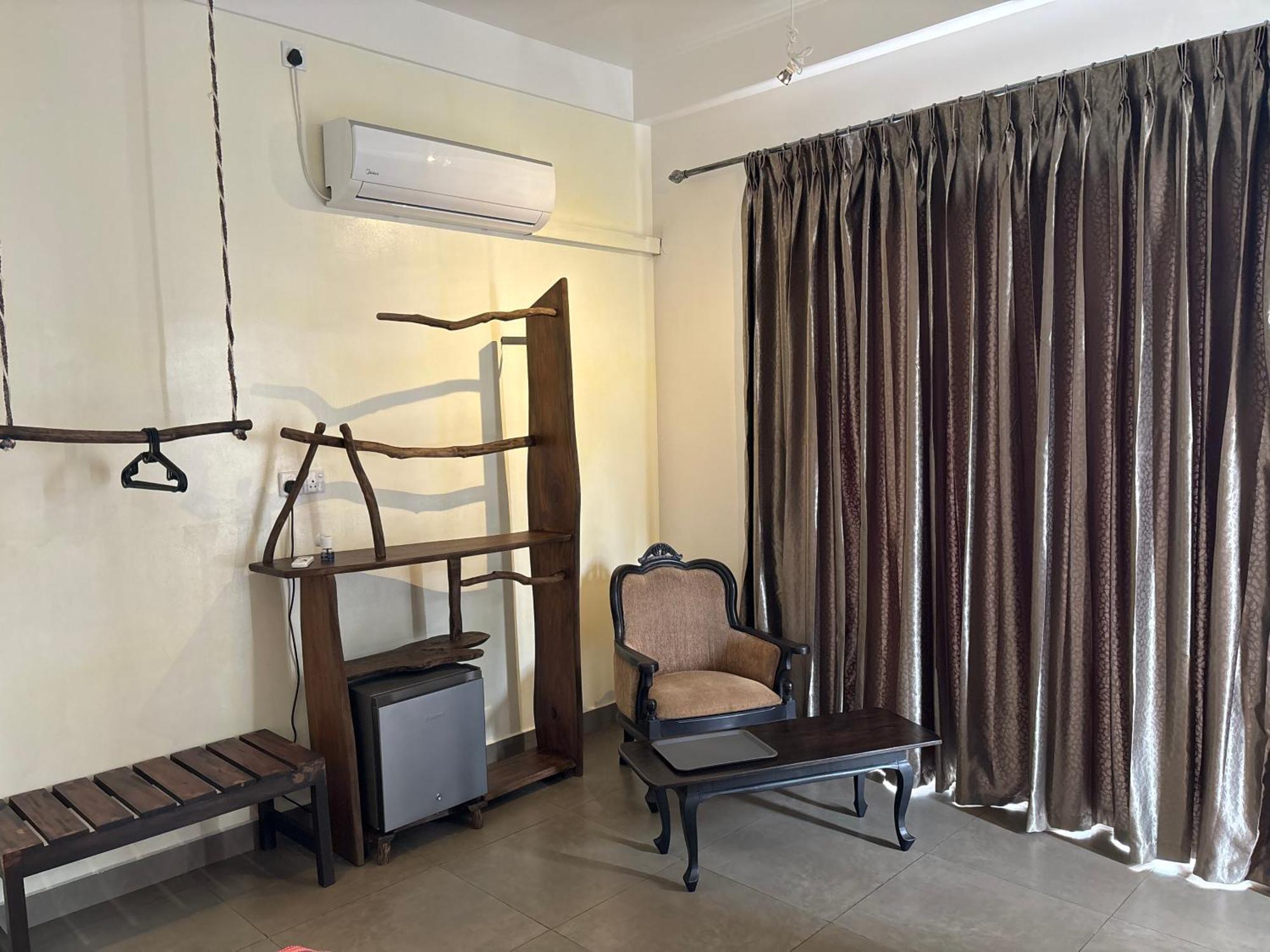 Mirage Beach House At Morava Court Hikkaduwa Bagian luar foto