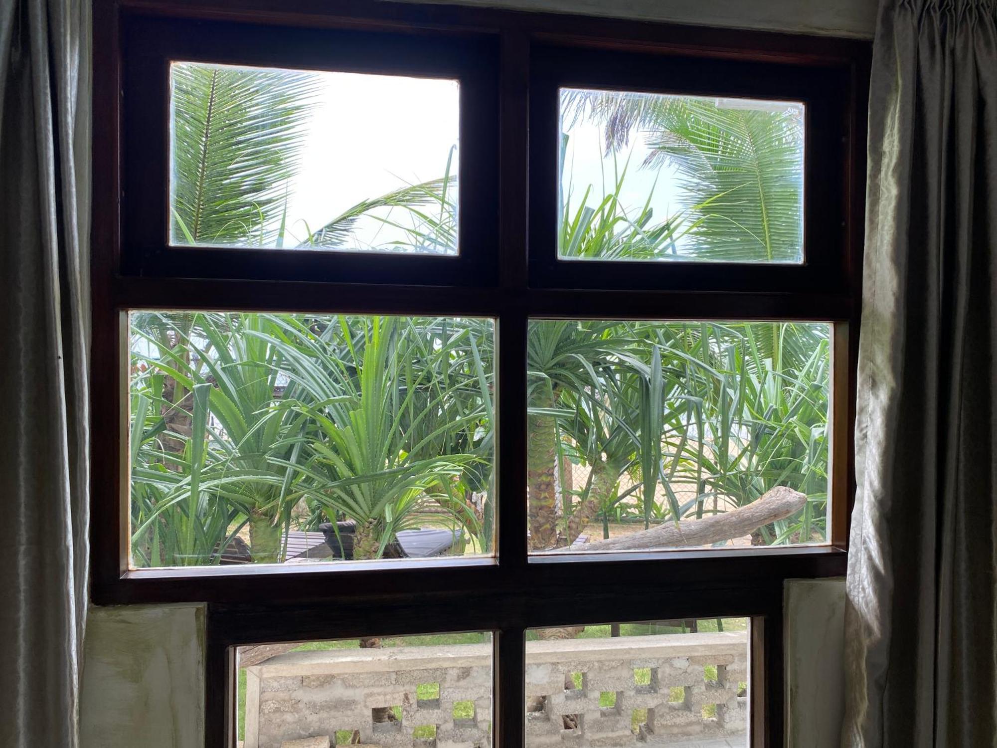 Mirage Beach House At Morava Court Hikkaduwa Bagian luar foto