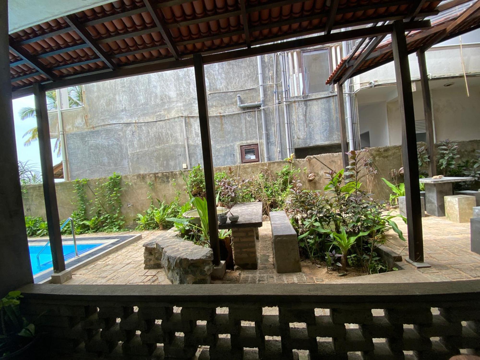 Mirage Beach House At Morava Court Hikkaduwa Bagian luar foto