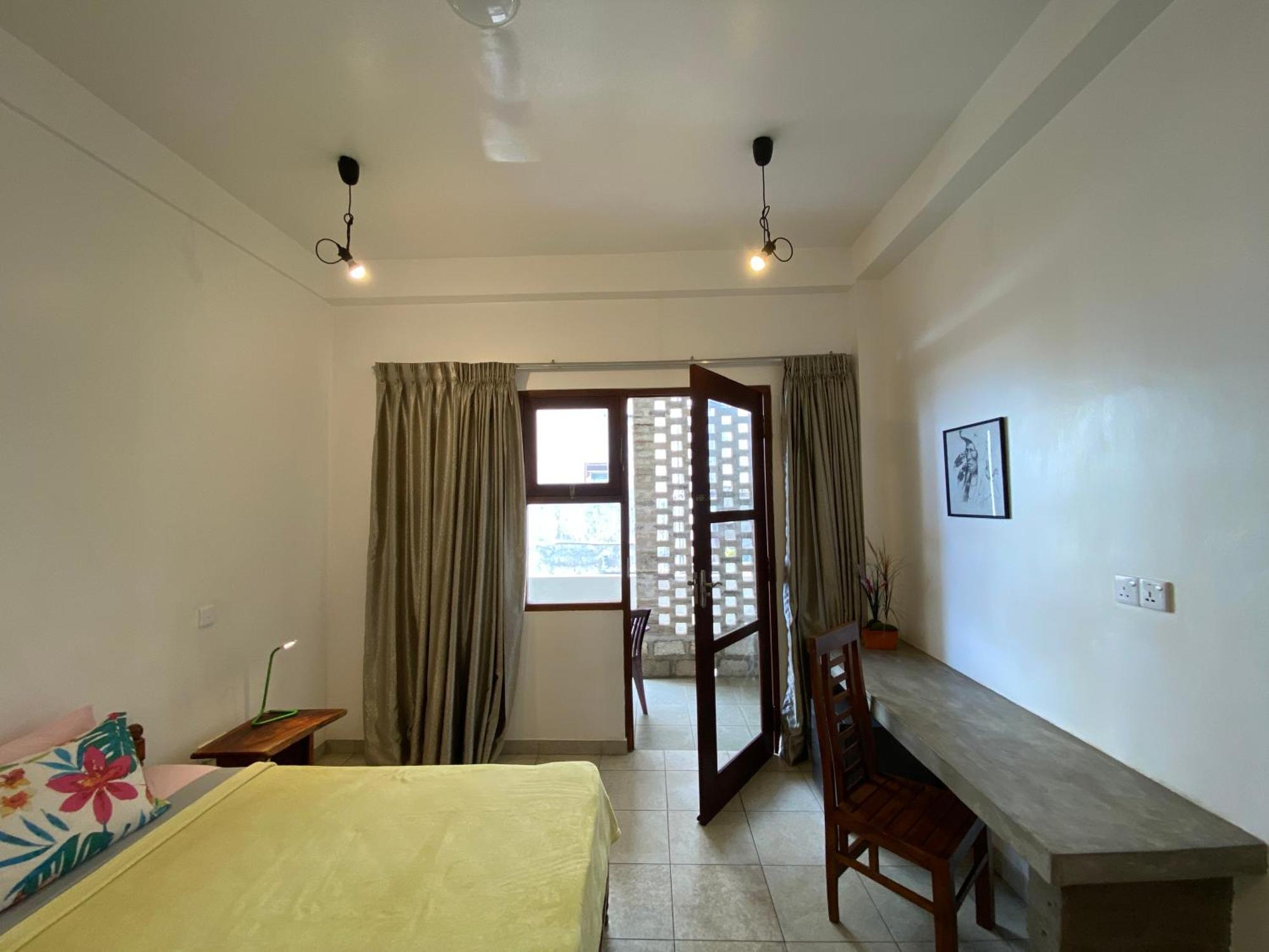 Mirage Beach House At Morava Court Hikkaduwa Bagian luar foto