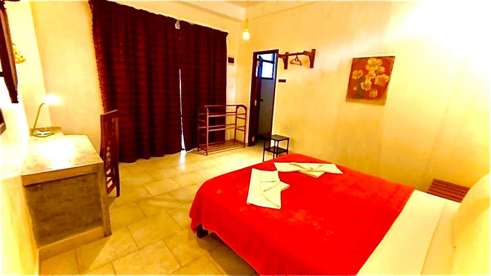 Mirage Beach House At Morava Court Hikkaduwa Bagian luar foto