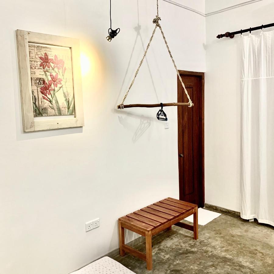 Mirage Beach House At Morava Court Hikkaduwa Bagian luar foto